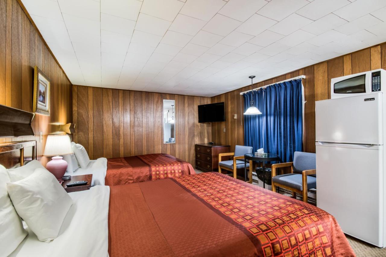 Highland Inn ニュー・カンバーランド エクステリア 写真